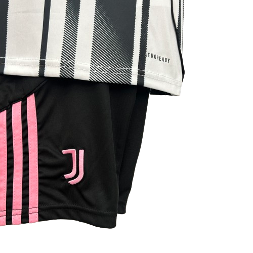 Kit Infantil Juventus Home 25/26
